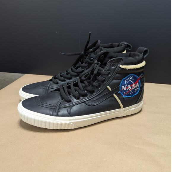 VANS NASA Space Voyager SK8-Hi Sneakers Black Leather High Top Mens 12 Astronaut - Picture 1 of 10